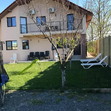 Casa Olandeza Pensión *